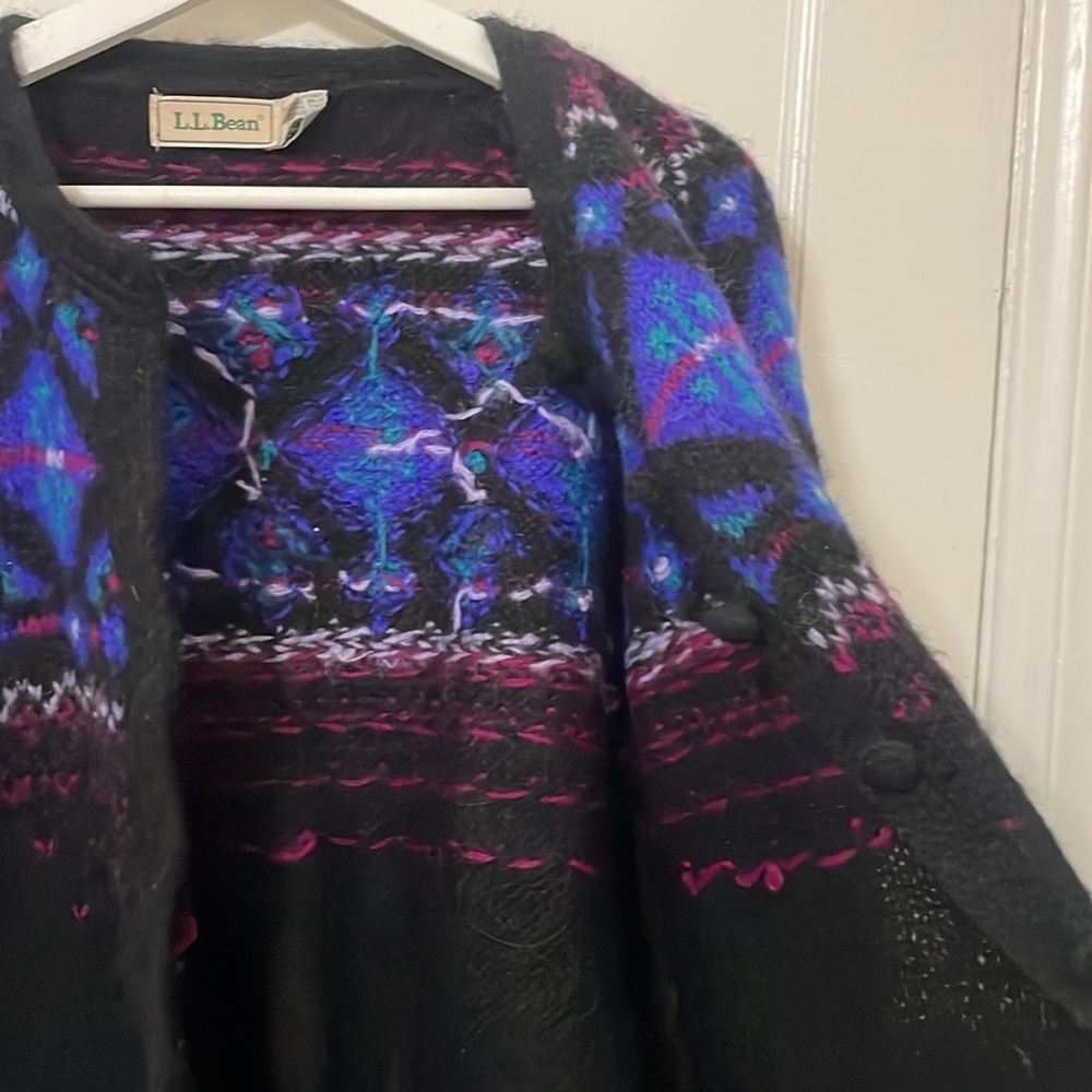 Vintage (1970s) LL Bean Cardigan. Sz Medium. - Picture 11 of 12
